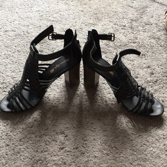 American Eagle Outfitters Shoes - American eagle heels